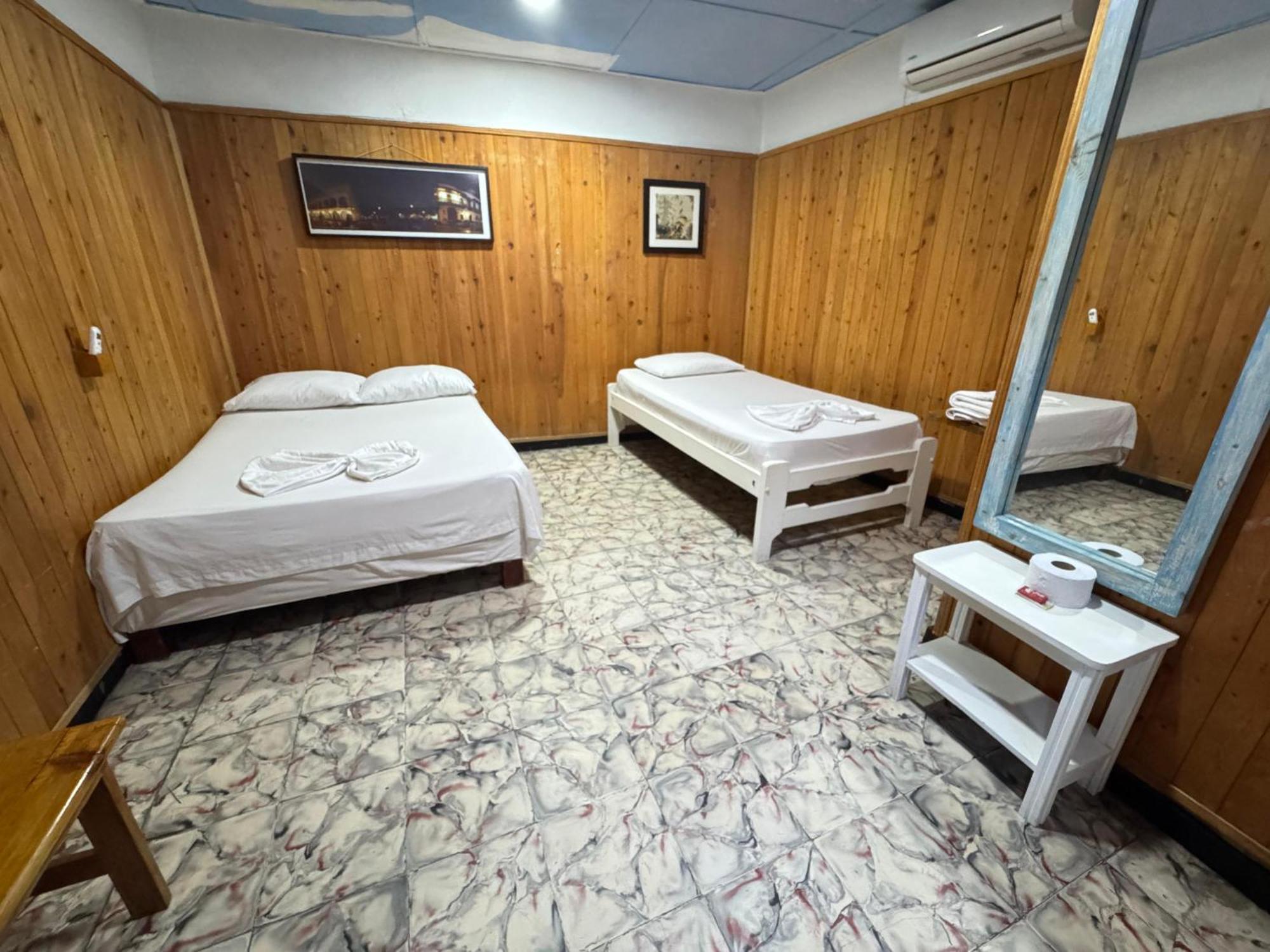 Luna Llena Getsemaní Hotel *