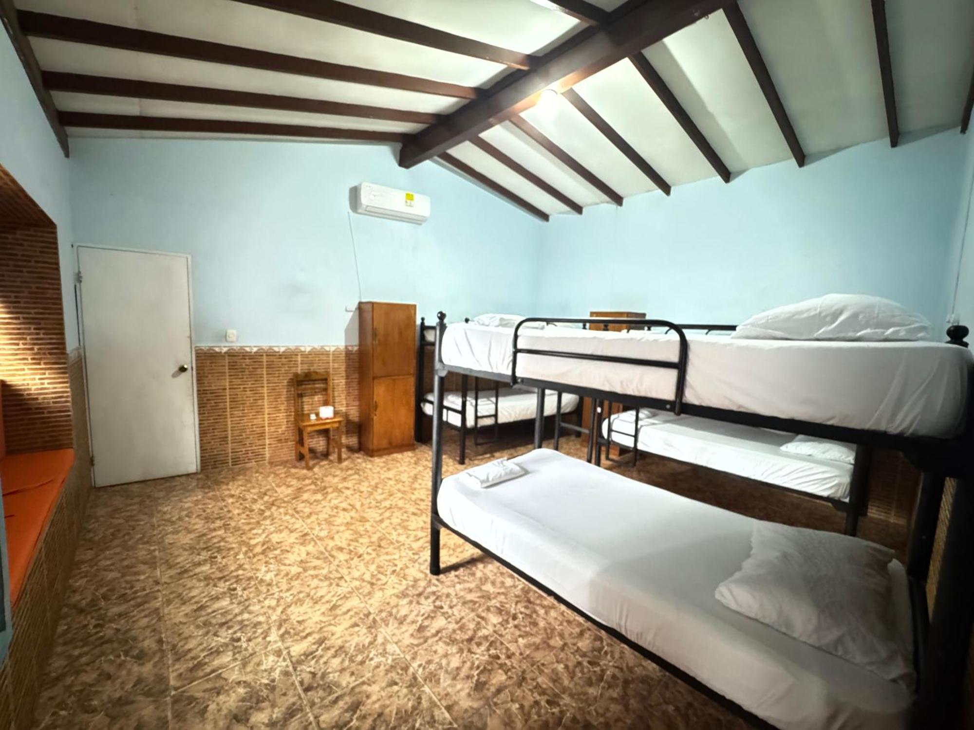 Luna Llena Getsemani Hotel *